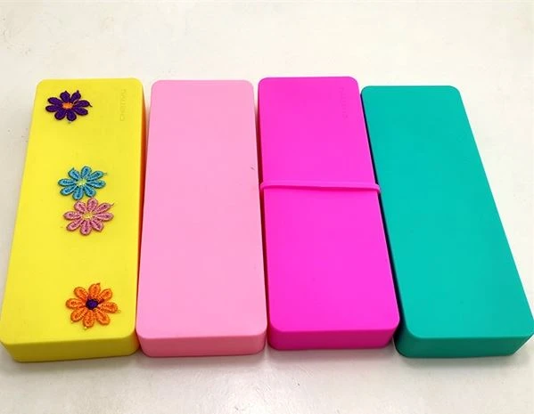 silicone pencil holder