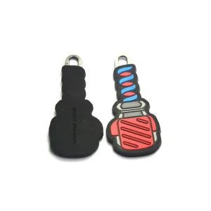 Cursori con cerniera in pvc morbido con logo in rilievo