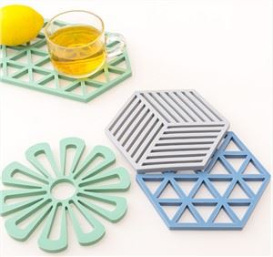 Tappetini da tavolo in silicone resistenti alle alte temperature sottobicchiere in silicone